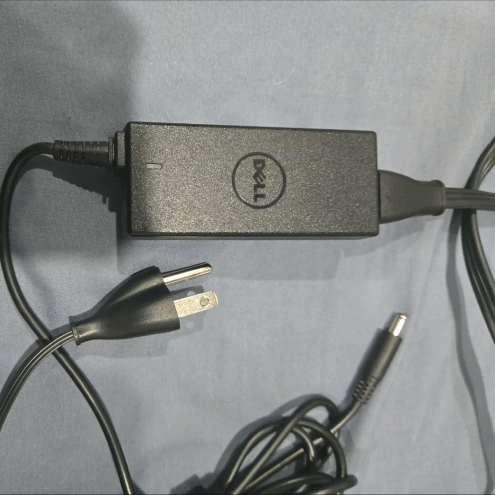 Genuine Dell 45W AC Adapter Laptop Charger OEM